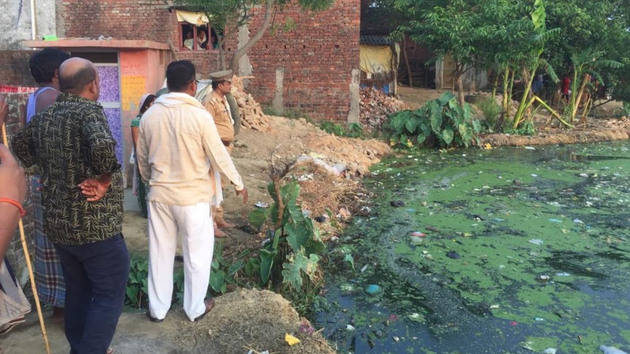 Child died due to drowning in pond at maharajganj