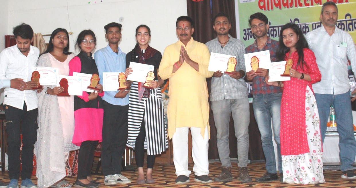 Nursing students took oath to serve humanity