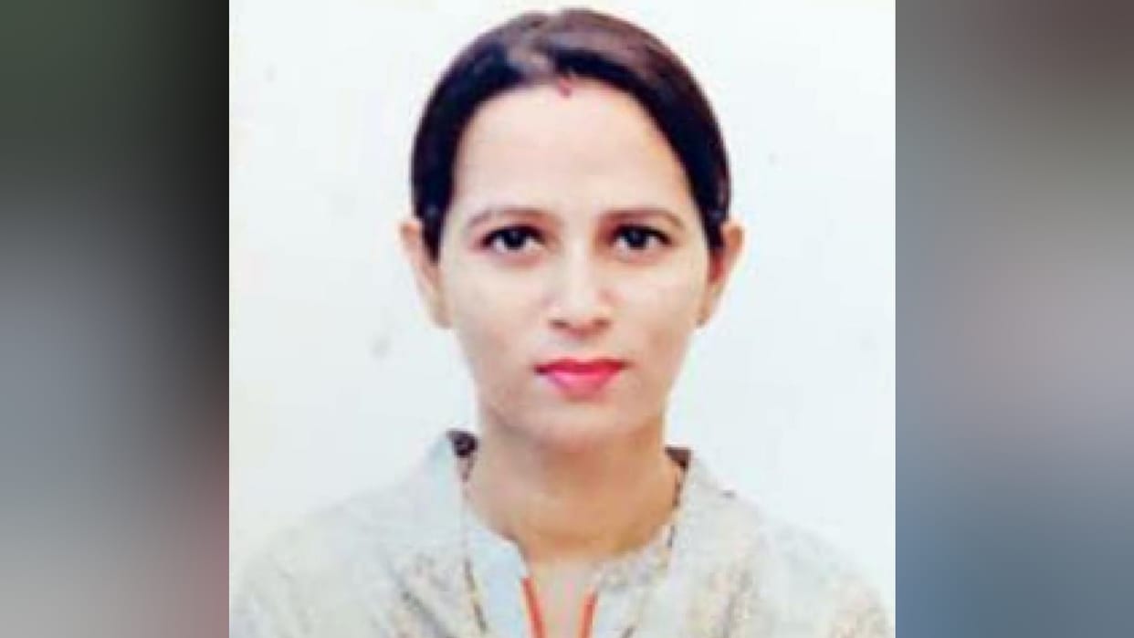 ghaziabad nurse commit suicide kin accuse in laws of murder