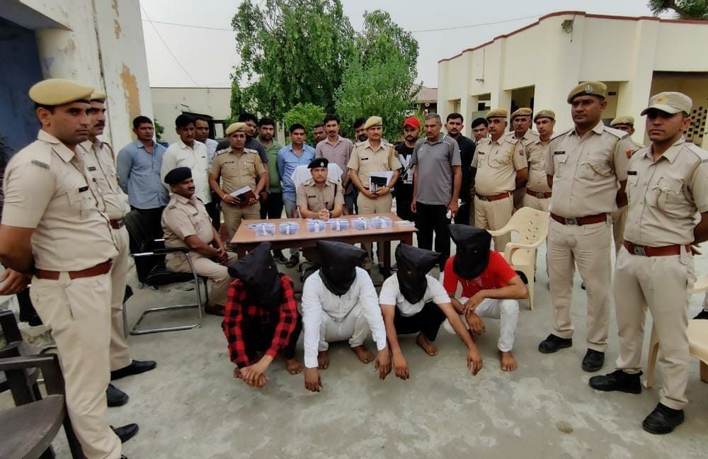 Four accused of indiscriminate firing on Daljit Sisay's car were caught by Churu police