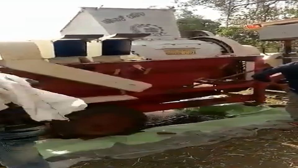 Desi jugaad Thresher machine used in wedding