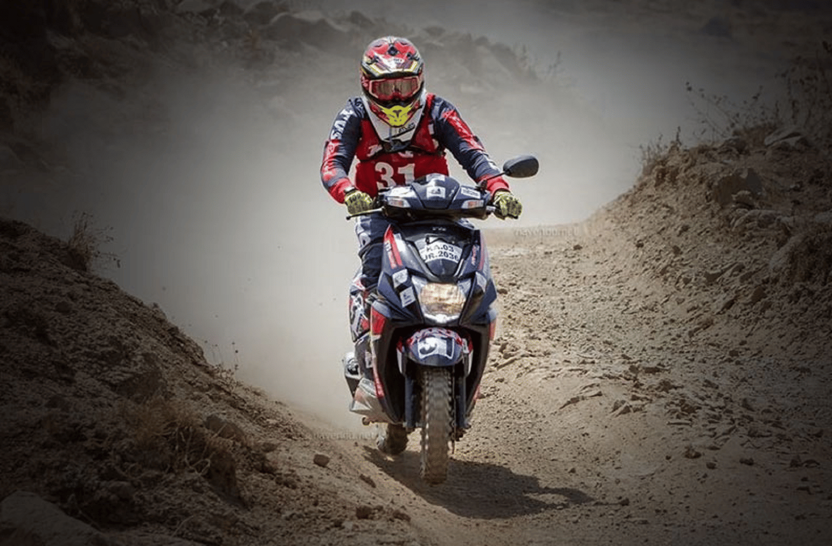 Tvs Ronin Motorcycle to Launch in India Today Know About Price, Design, Features and More TVS Ronin Cruiser 225cc First Photos Leaked Know Expected Price, Launch Date and Specifications News in Hindi