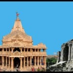 मुगलकाल में कई मंदिरों पर आक्रांताओं ने हमला किया था।