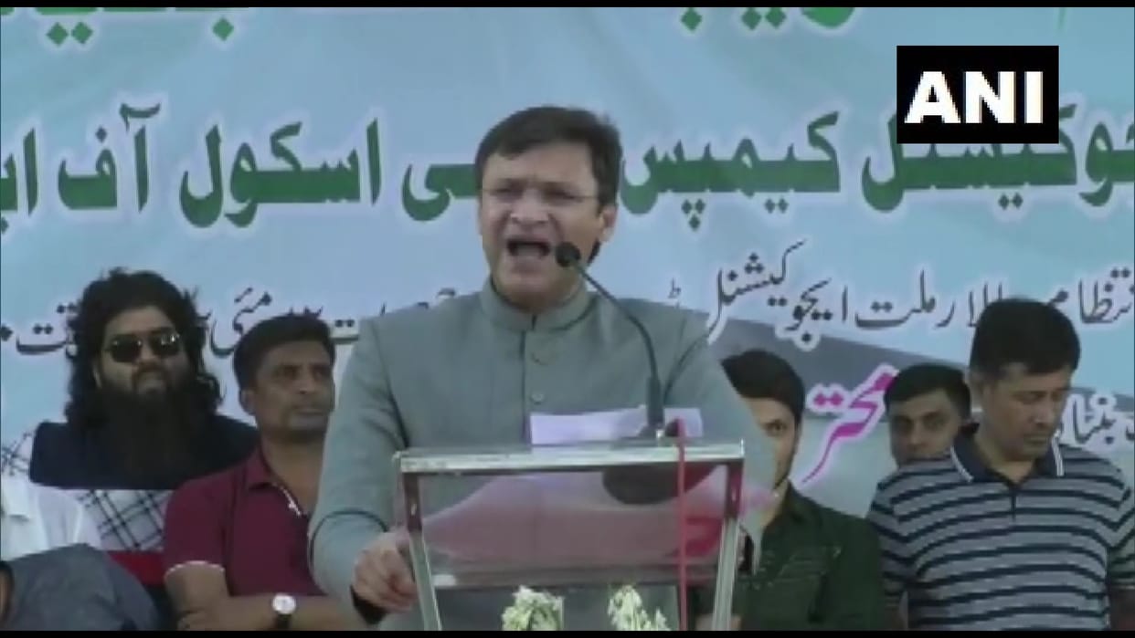 AIMIM leader Akbaruddin Owaisi attack on MNS chief Raj Thackeray