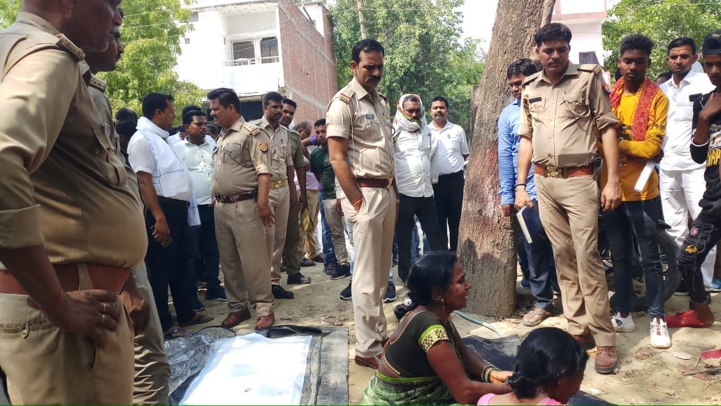Road accident in azamgarh three youths died in bikes collision one in critical condition