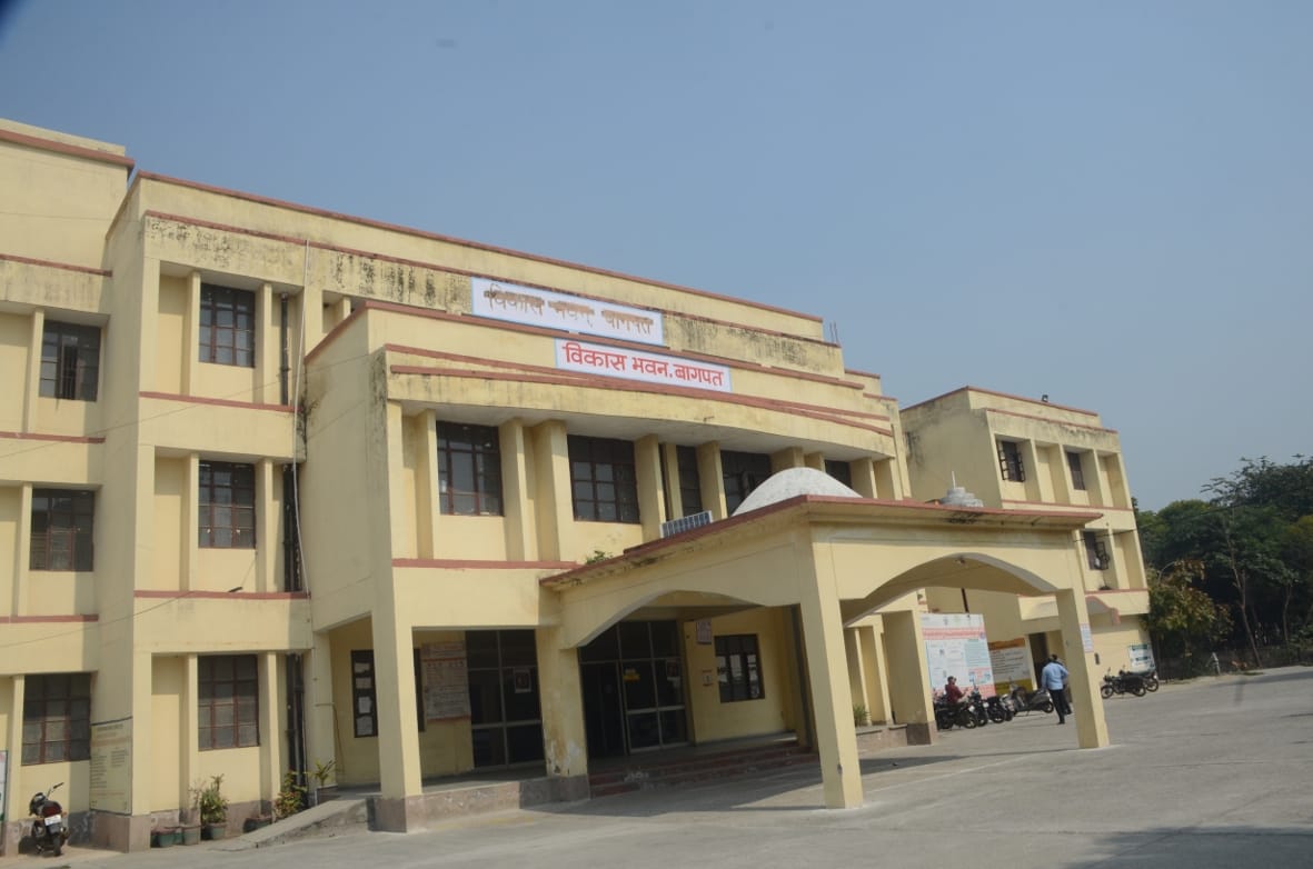 20 lakh rupees of the government wasted due to the arbitrariness of the officers