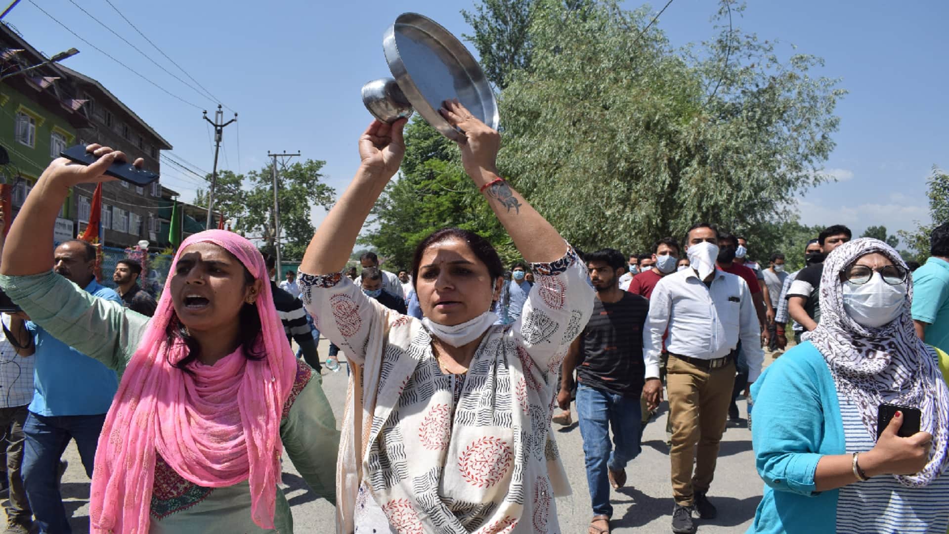 Target Killing Rahul Bhatt: Lathicharge on Kashmiri Pandits in the Valley