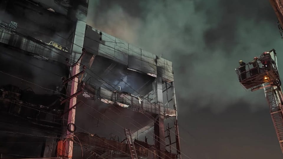Delhi Mundka Fire 27 people died in Mundka fire so far see photos