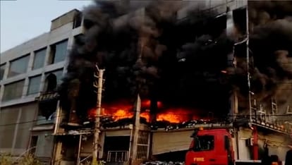 Delhi Fire Breaks Out In Building Near Pillar No 544 Mundka Metro Station
