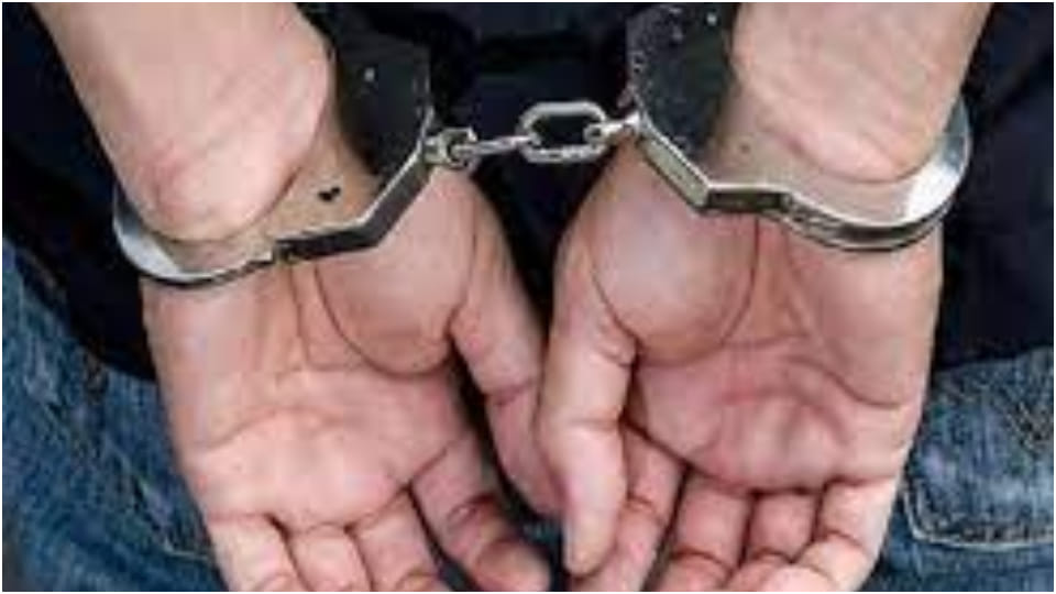 Etawah: Eight inter-district vehicle thieves arrested