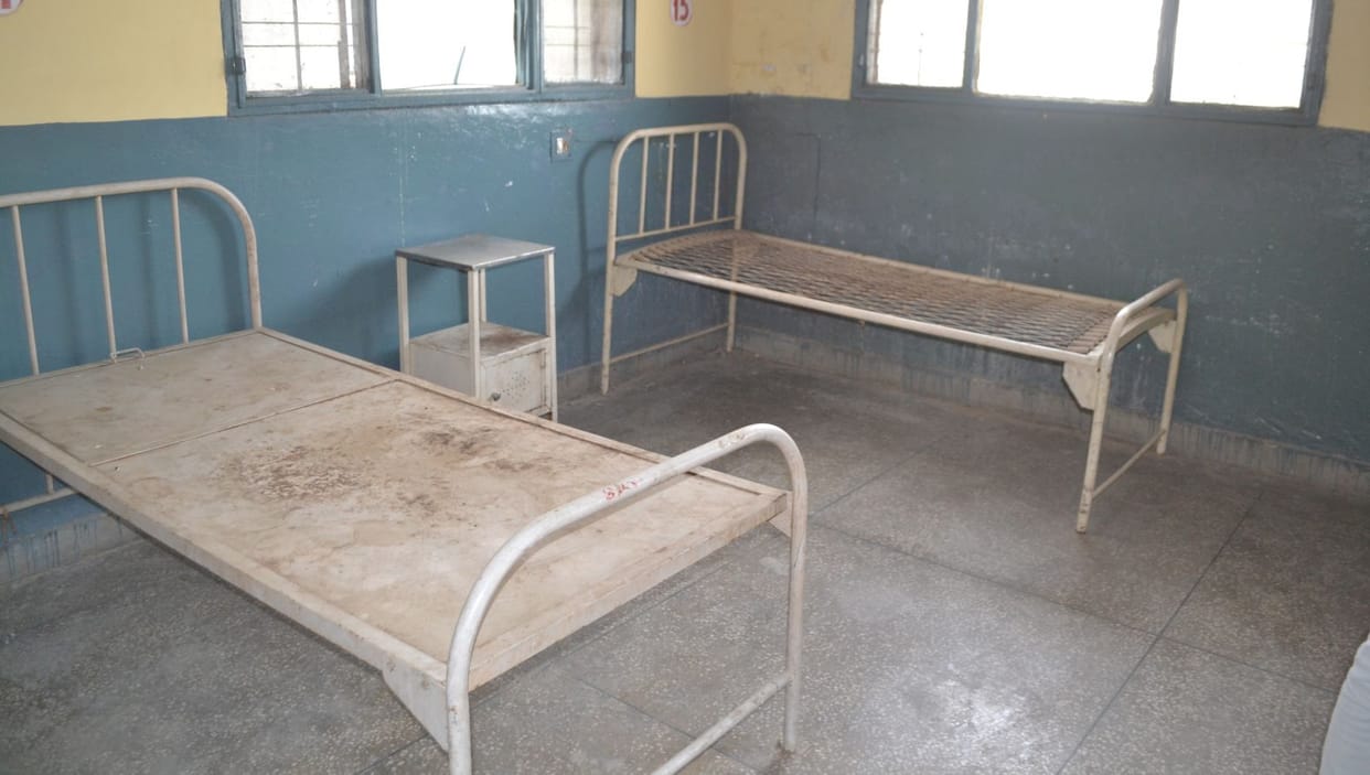 farrukhabad news,prabhari mantri,lohia hospital