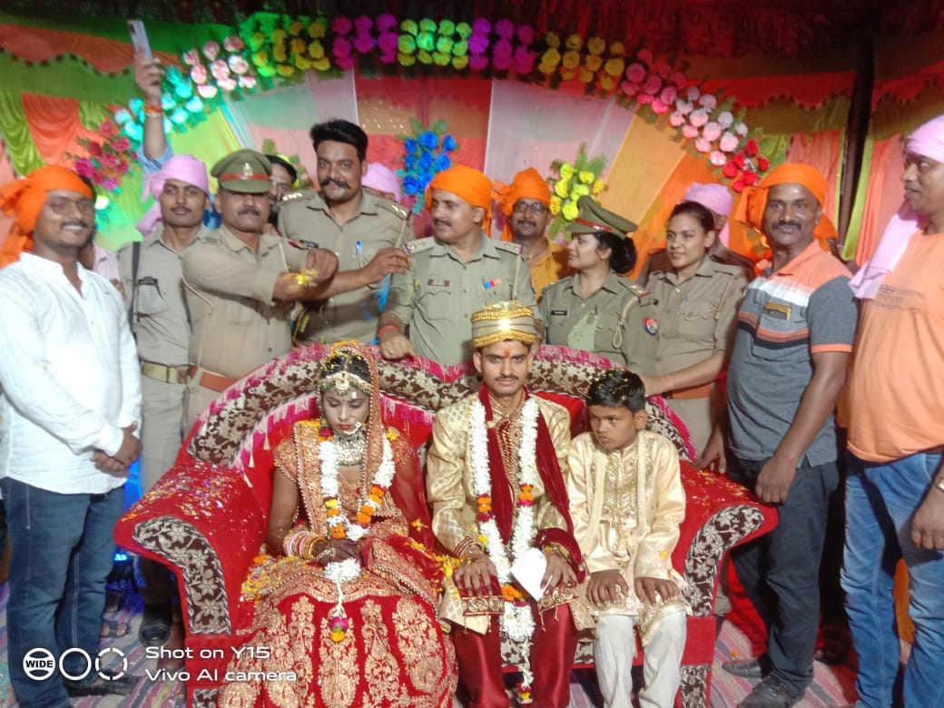 Khaki made in the marriage of forced father's daughter