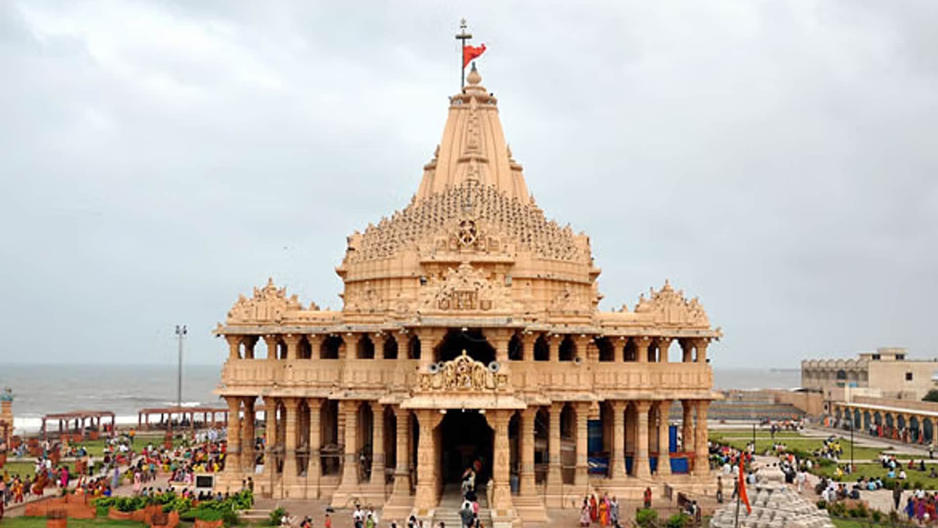 History of India: More Than 60 Thousand Temples Destroyed by Mughals Know the History of India About 10 Temples in Hindi