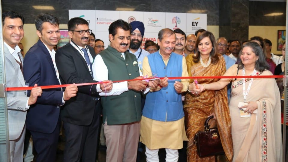 Indore: Inauguration of MP Startup Conclave, Minister inaugurated the exhibition, PM Modi will join virtually in the evening