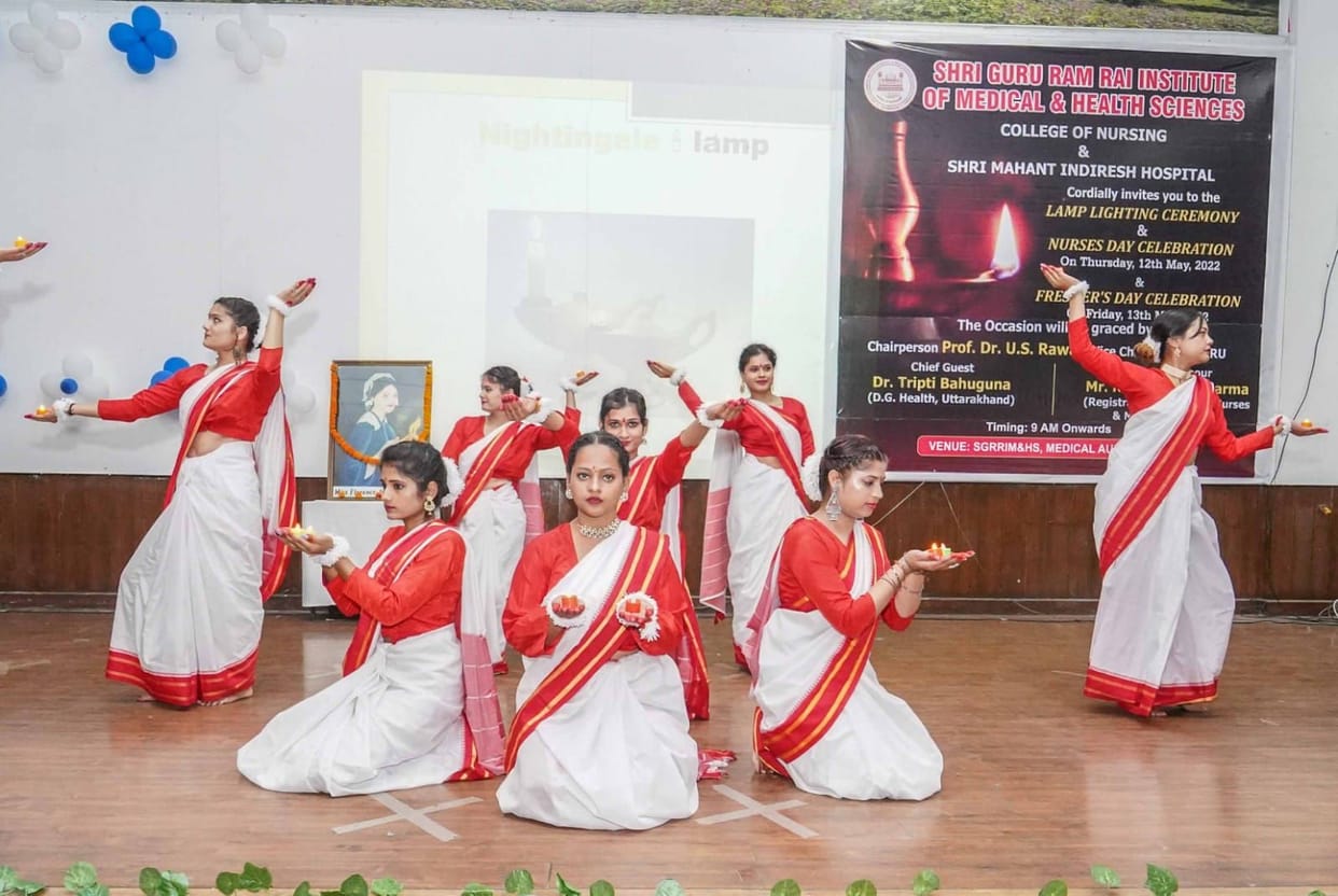 Call to join service on Nursing Day