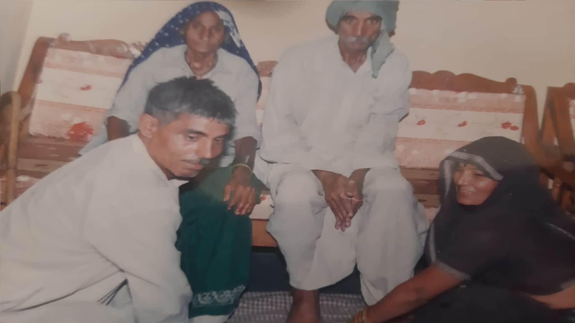 son killed parents in Faridabad Hanuman Nagar Bharat Colony faridababd