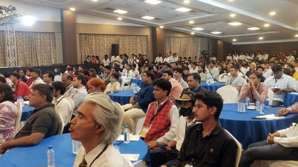 MP Startup Conclave: Expert said - for startup it is necessary that talented people join you, your vision should be clear