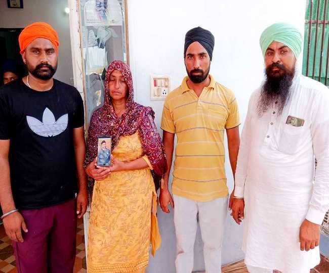 Youth returning home shot dead