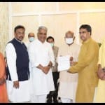 राज्यपाल से मिले माणिक साहा।