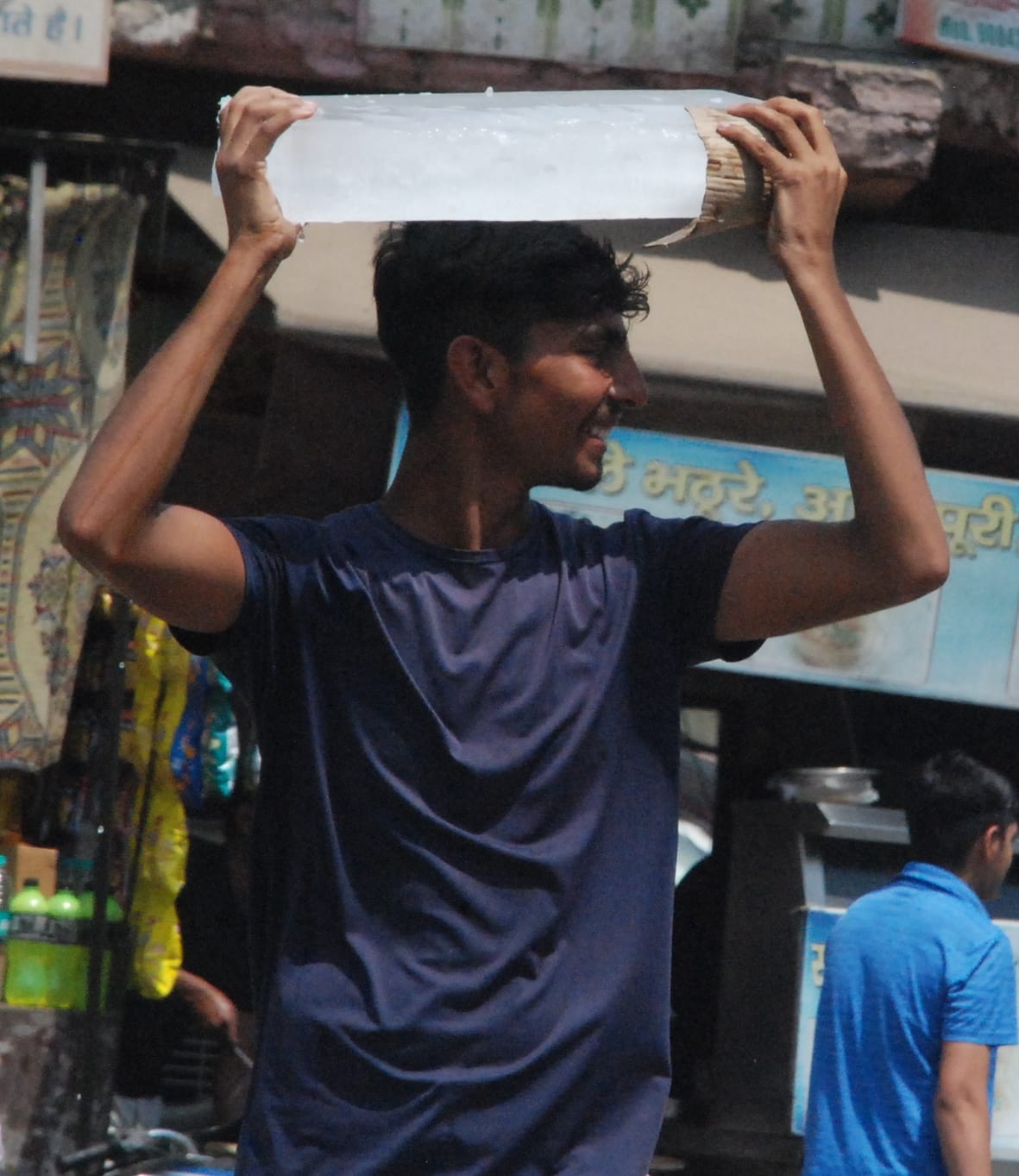 Heat released sweat, heat wave scorched