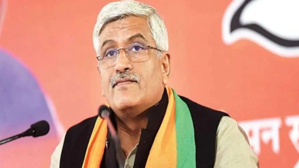 Gajendra Singh Shekhawat commented on Congress Chintan Shivir