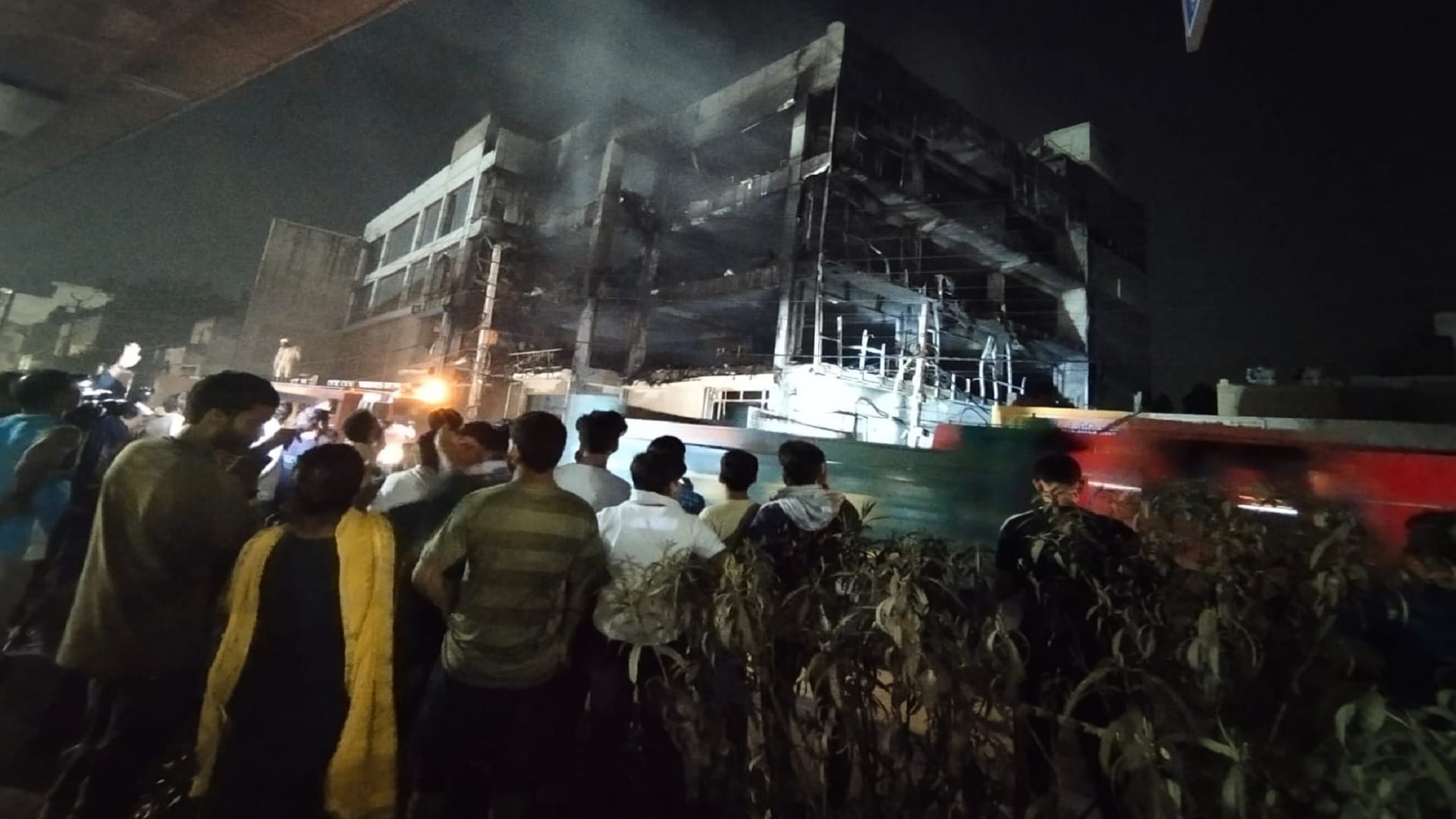 Delhi Mundka Fire Incidents The building did not get fire NOC, there was only one way to move