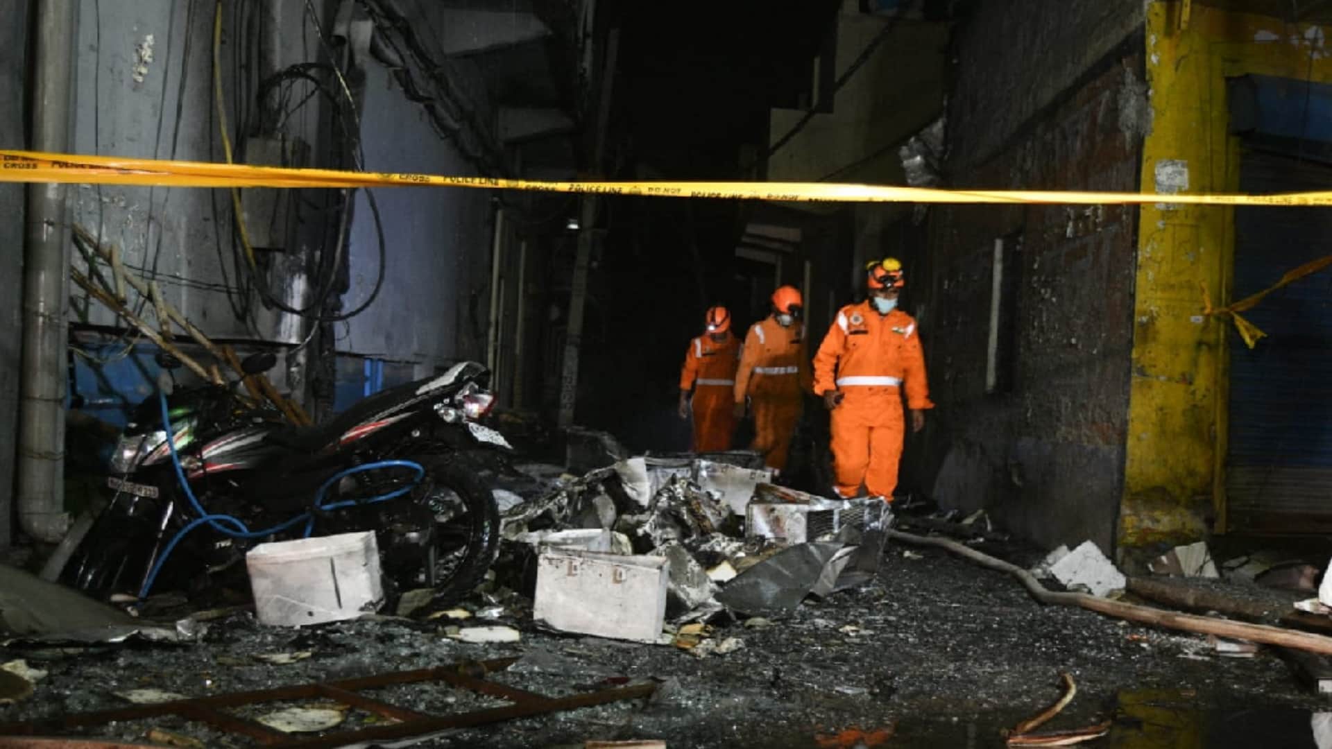 delhi mundka fire fire service department informed 40 minutes late about the fire break out