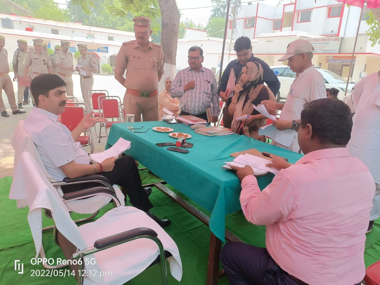 Officers should take prompt action for disposal of complaints