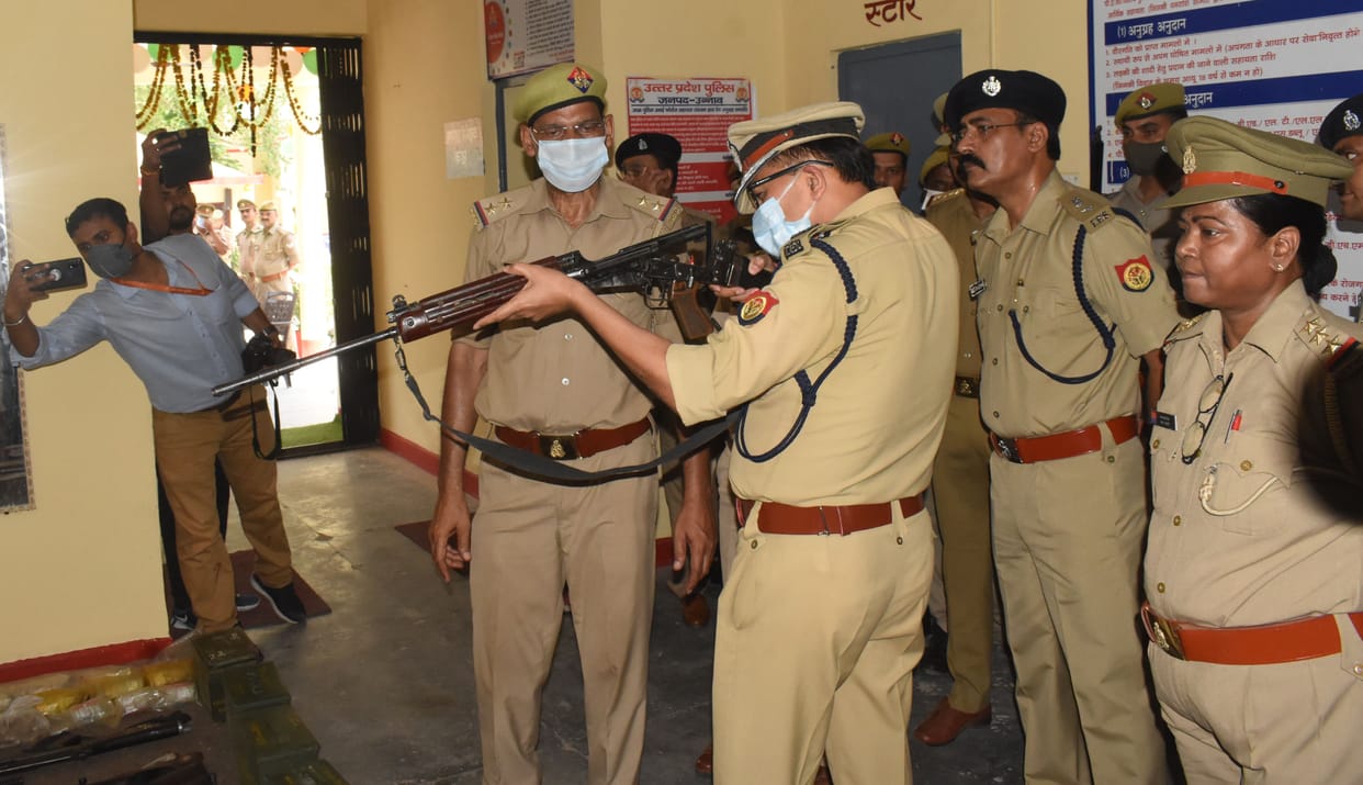 nirikshan,adg,mahila