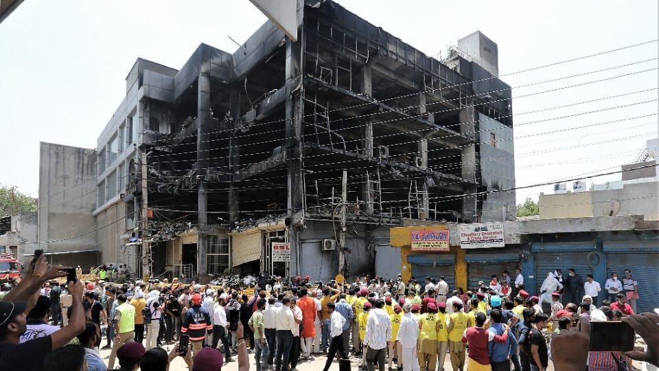 delhi mundka fire former lineman claims 27 lives could have been saved if manager consider my advice