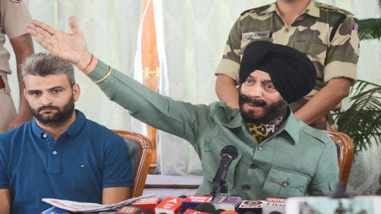 Anti Terrorist Front: Maninderjit Singh Bitta said If you have courage, then come and talk to me Pannu