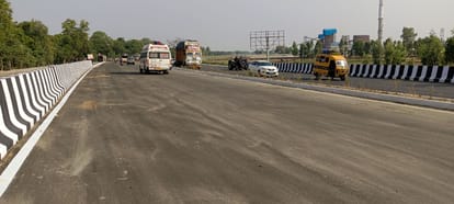 UP News: बरेली-लखनऊ हाईवे पर बनेंगे चार पुल, यातायात को मिलेगी रफ्तार Four bridges will be built on Bareilly-Lucknow highway