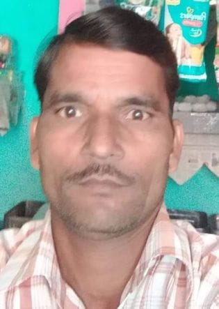 gun shot,farrukhabad news,dukandaar