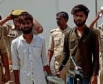 पुलिस गिरफ्त में लूट के आरोपी। संवाद