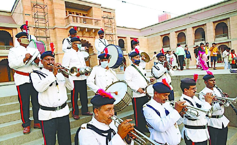 PAC jawans awakened patriotism in Baba Darbar