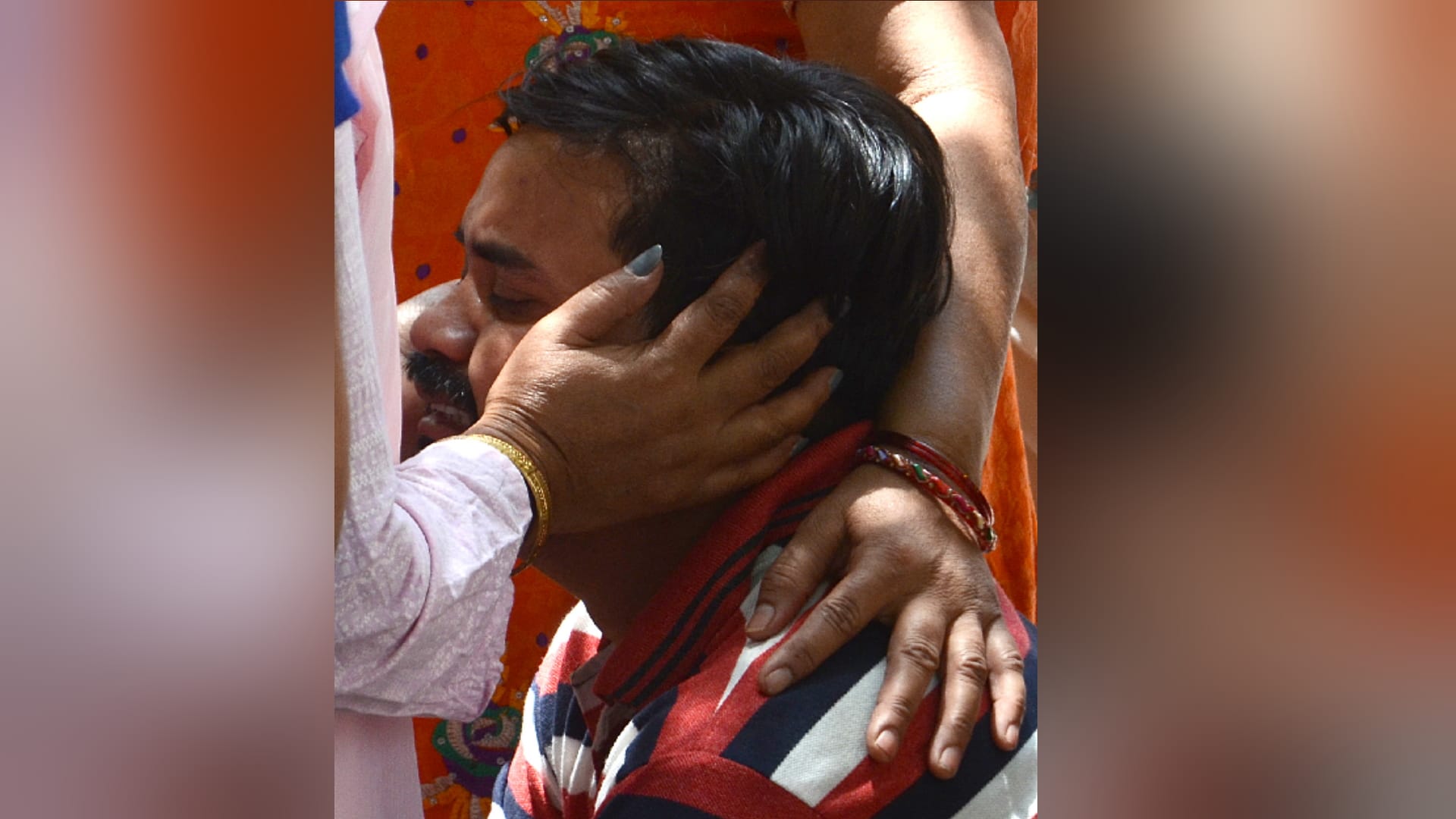 Delhi Mundka Fire girl identified with engagement ring To be married in November