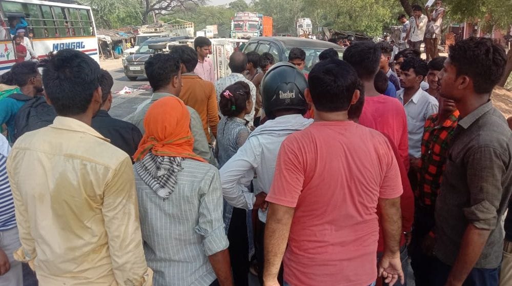 hardoi news,Baghauli police arrived late by an hour, kept groaning and injured