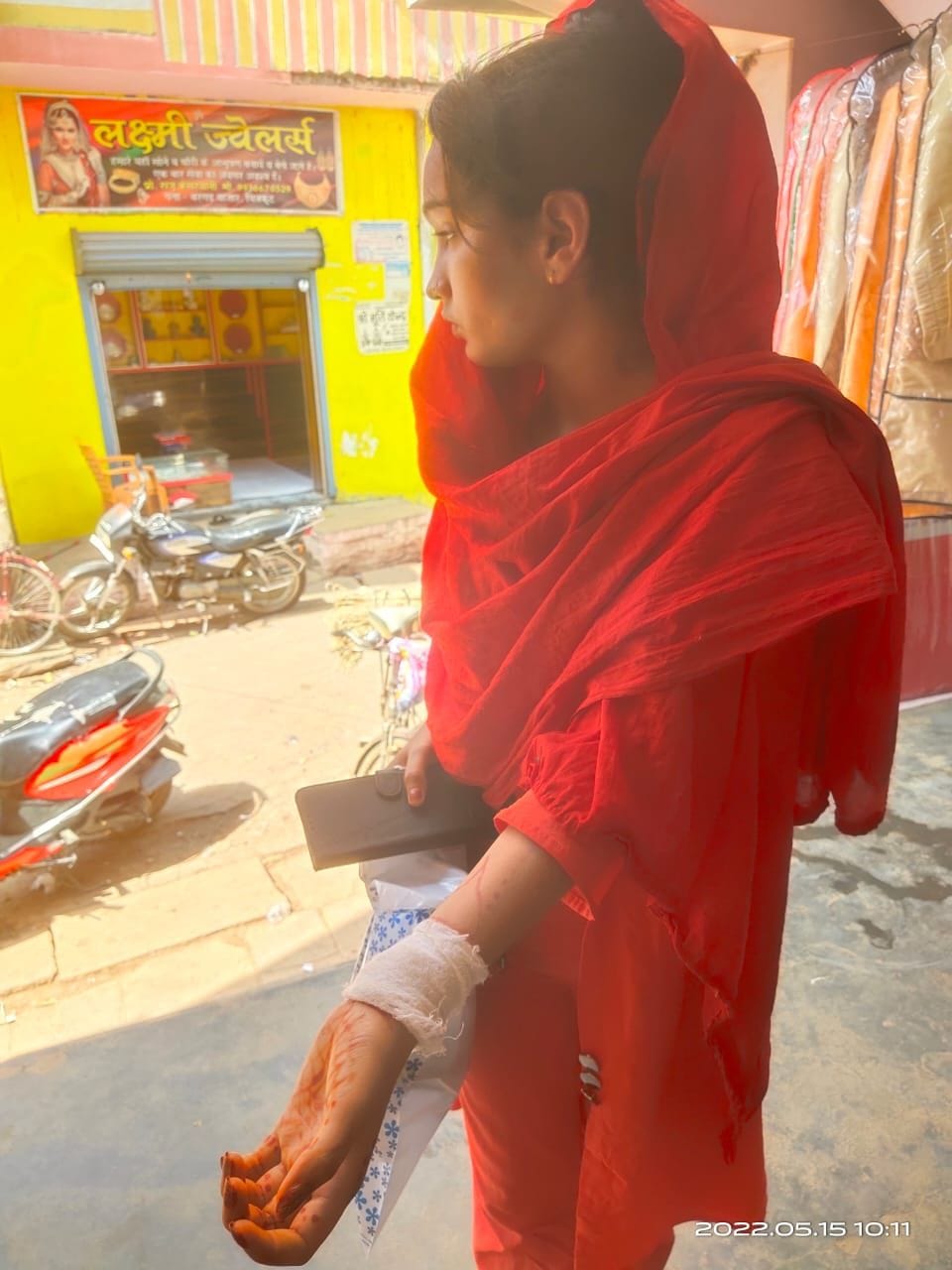 Knife attack on girl sleeping on terrace