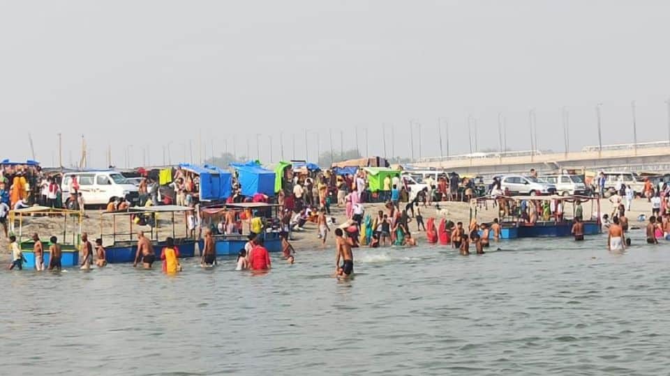 Ganga Dussehra 2022 Know Its Date Shubh Muhurat and Significance Snan and Daan Mehatav