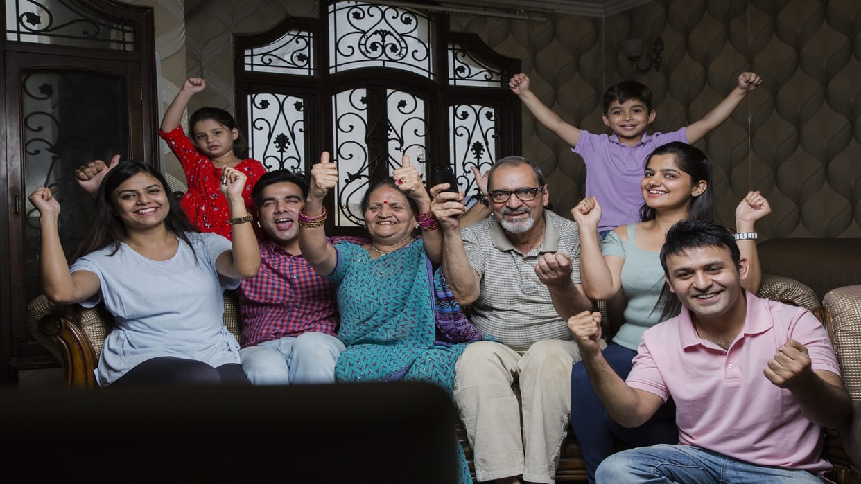 Happy Family Day 2022 How to Solve Family Problems Know Easy Tips and Tricks In Hindi