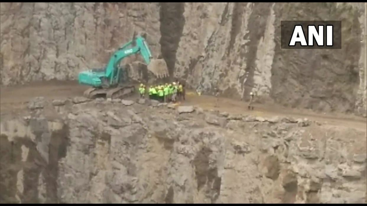 boulder fall in Tamil Nadu mine, many people trapped, NDRF team engaged in rescue