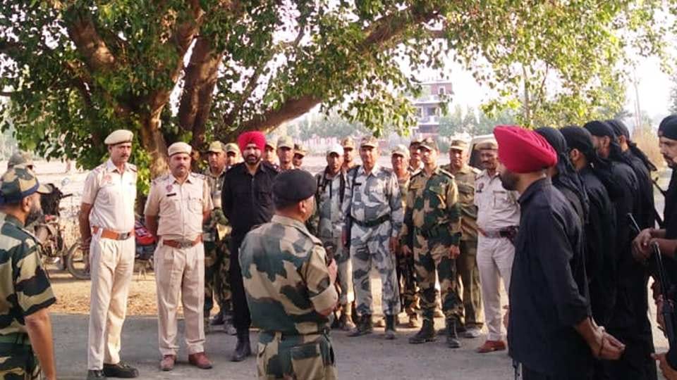 BSF caught Pakistani intruder in Pathankot