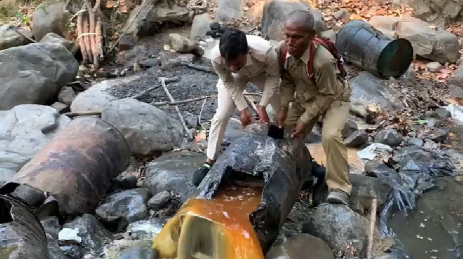 Raid in the forests of Khara, Kukra and Toka, caught seven furnaces