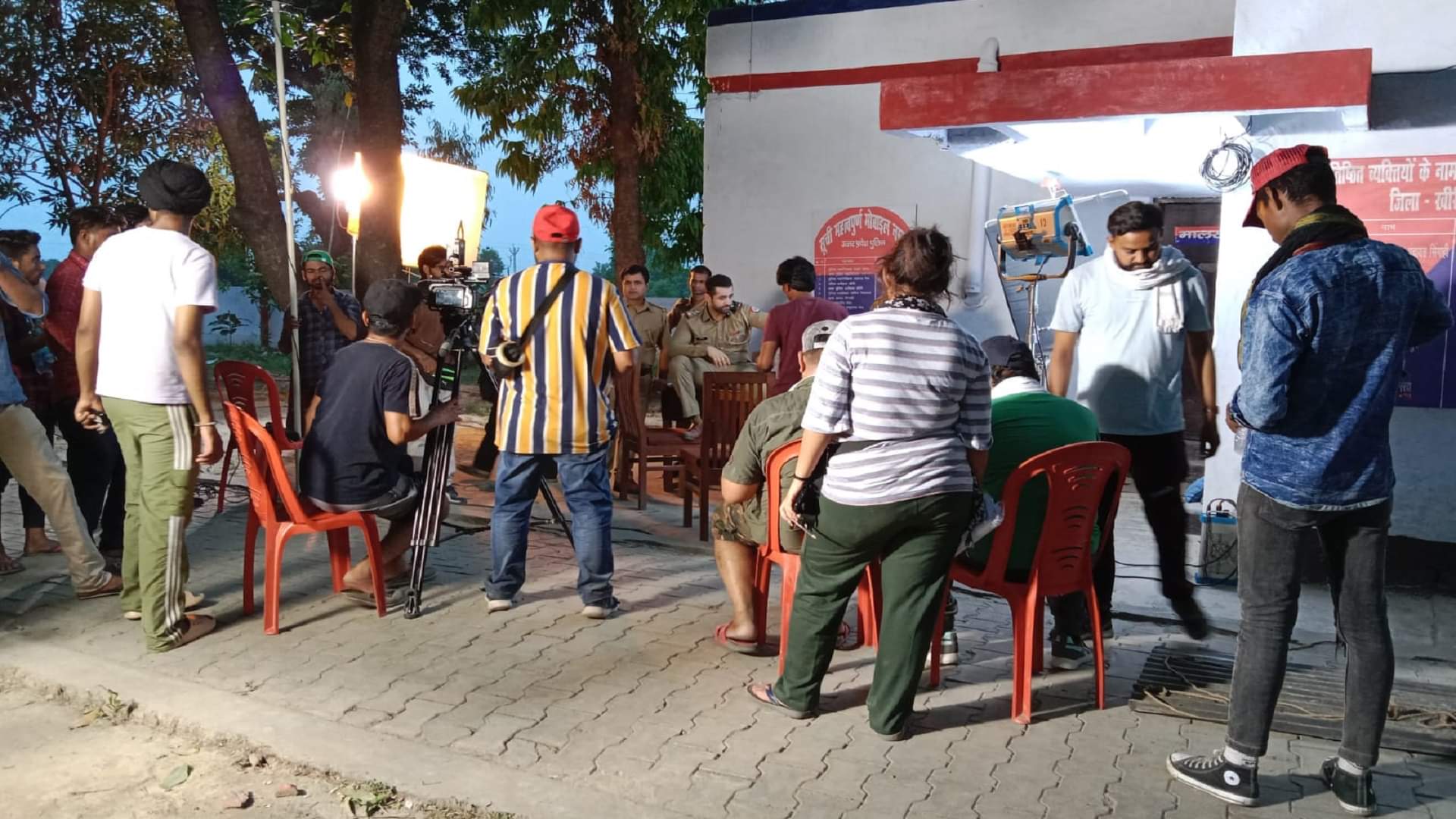 Lakhimpur Kheri Shooting of web series without permission in the police station