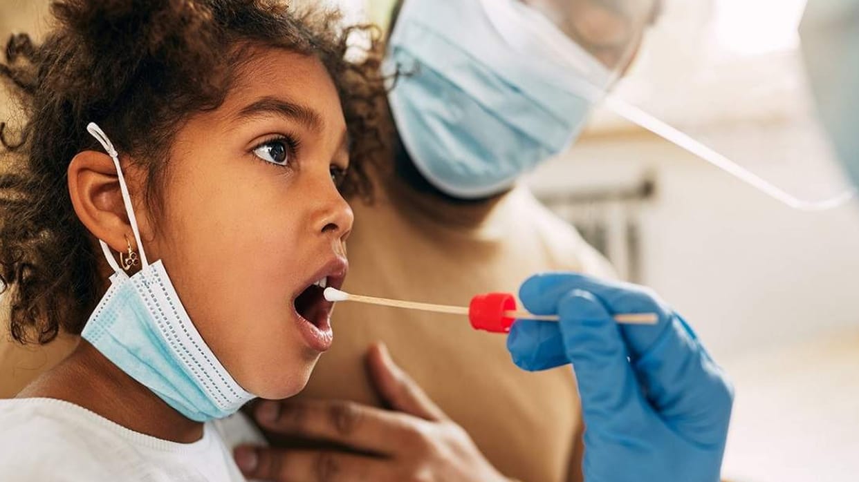 COVID-19 in India Cases rise for 4th consecutive day Active cases increase in UP Maharashtra Kerala Karnataka status news in hindi