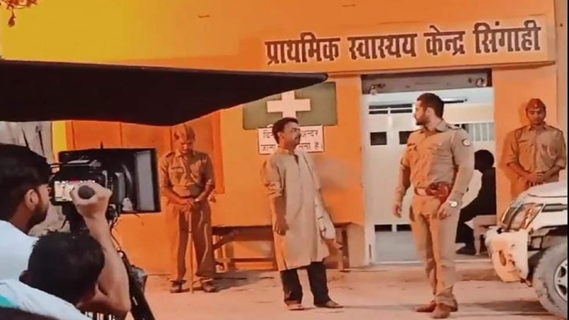 Lakhimpur Kheri Shooting of web series without permission in the police station