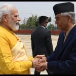 नेपाली प्रधानमंत्री देउबा ने लुंबनी पहुंचे प्रधानमंत्री नरेंद्र मोदी का स्वागत किया।