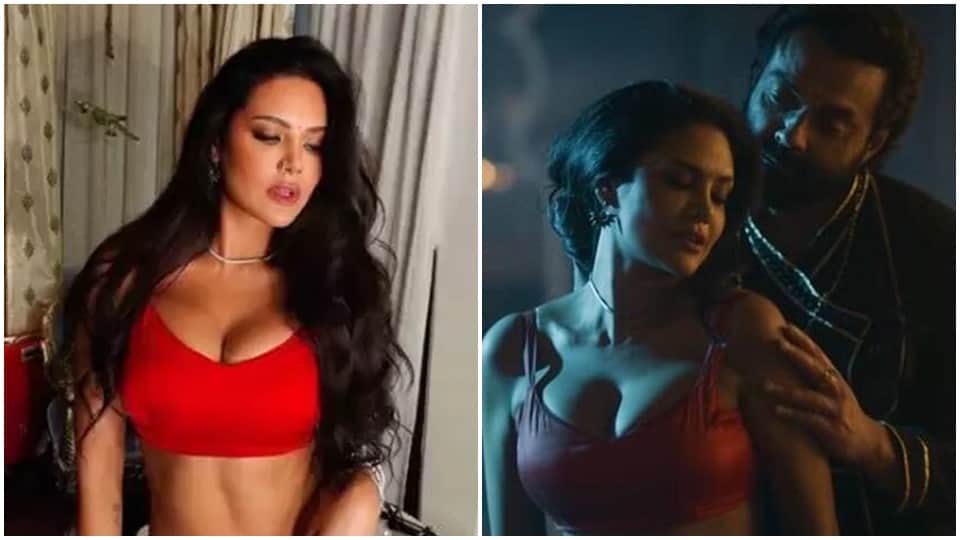 Asharam 3 Esha Gupta Bold Scene with Baba Nirala Video Goes Viral on Internet News in Hindi