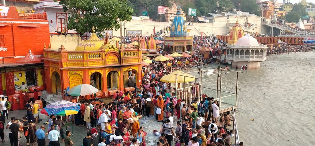 sawan adhik maas purnima 2023 date snan daan muhurat and importance