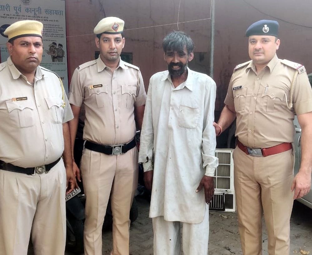 Father arrested for killing innocent daughter, was brutally beaten by tying a peg